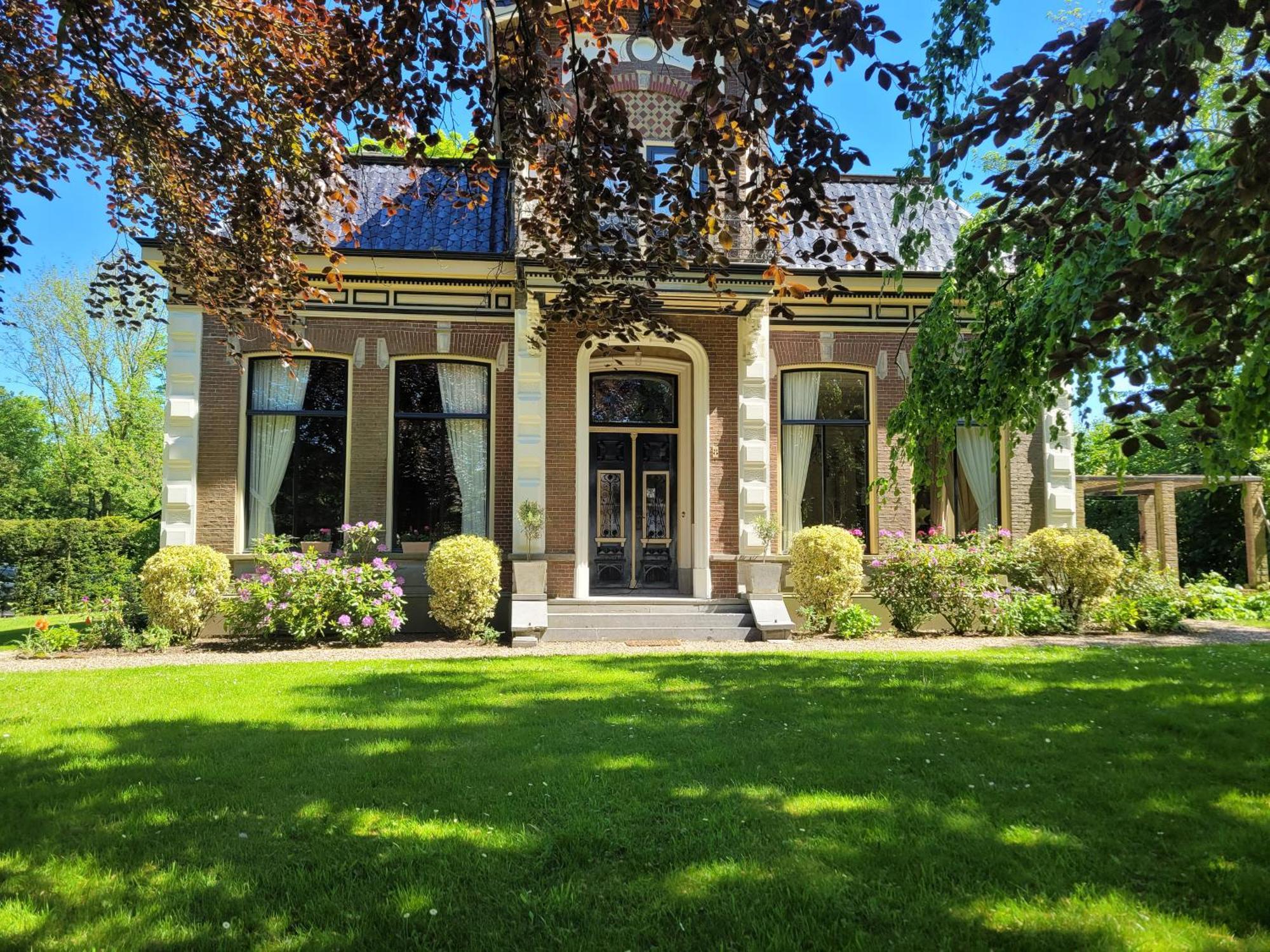 Bed and Breakfast Pastorie Waaxens Esterno foto